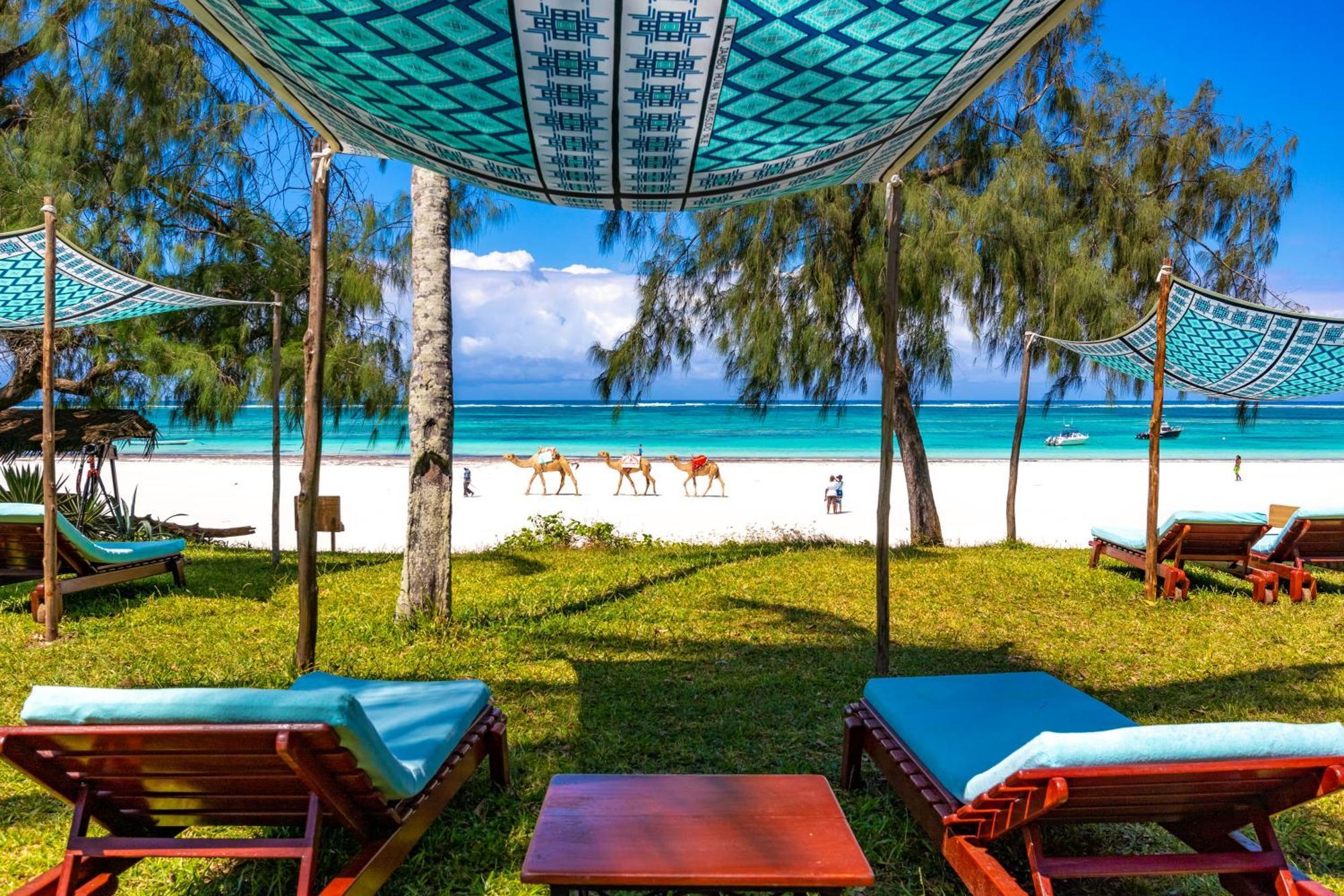 Nomad Beach Resort Diani Beach Εξωτερικό φωτογραφία